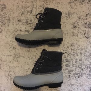 Gray/Blue Duck Boots